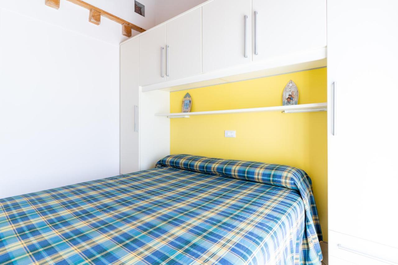 Maestrale Canova Apartments Caorle Eksteriør billede